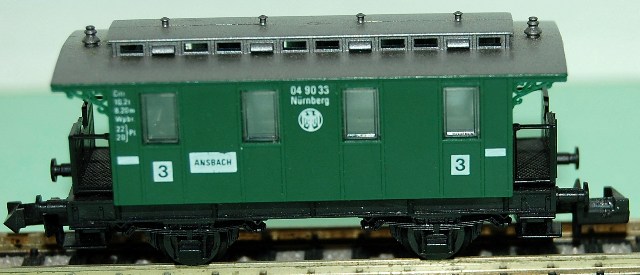 8087 F / SNCF FLEISCHMANN PICCOLO VOITURE VOYAGEURS 3E CL PORTIERES LATERALES